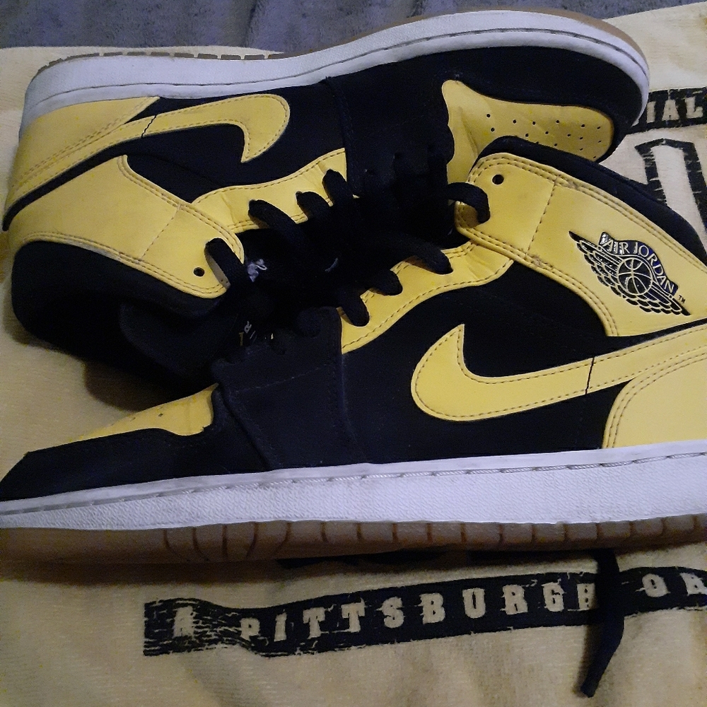 Air Jordan 1
